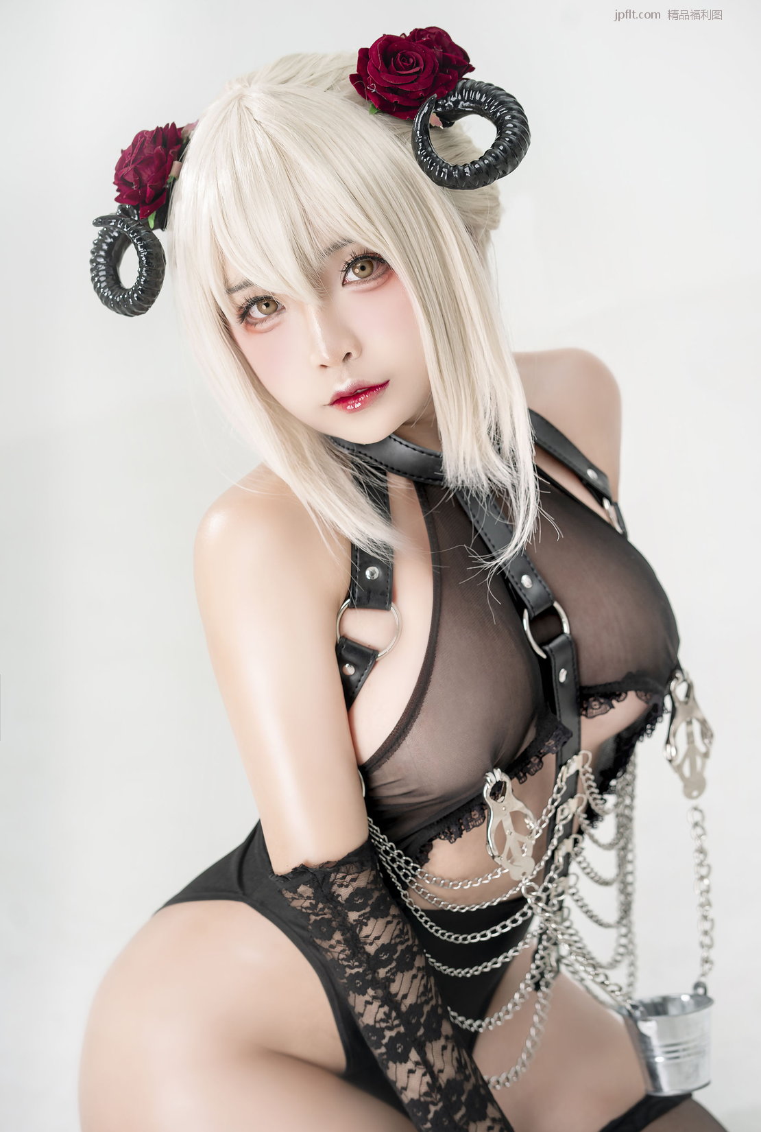 ˿Ի Alter Momo  devil/20P ] ayo [Coser aber the P.3