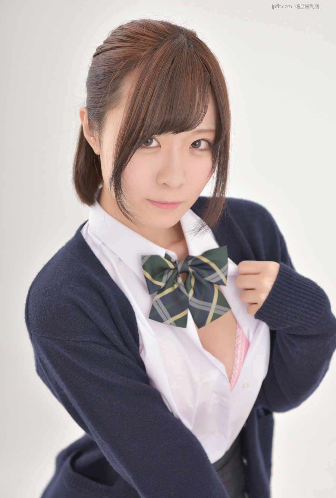 4/77P Photoset  Ϥʤʤ [ϺLOVEPOPͼ] Nanase Minami ϸƨɾƬ P.1 