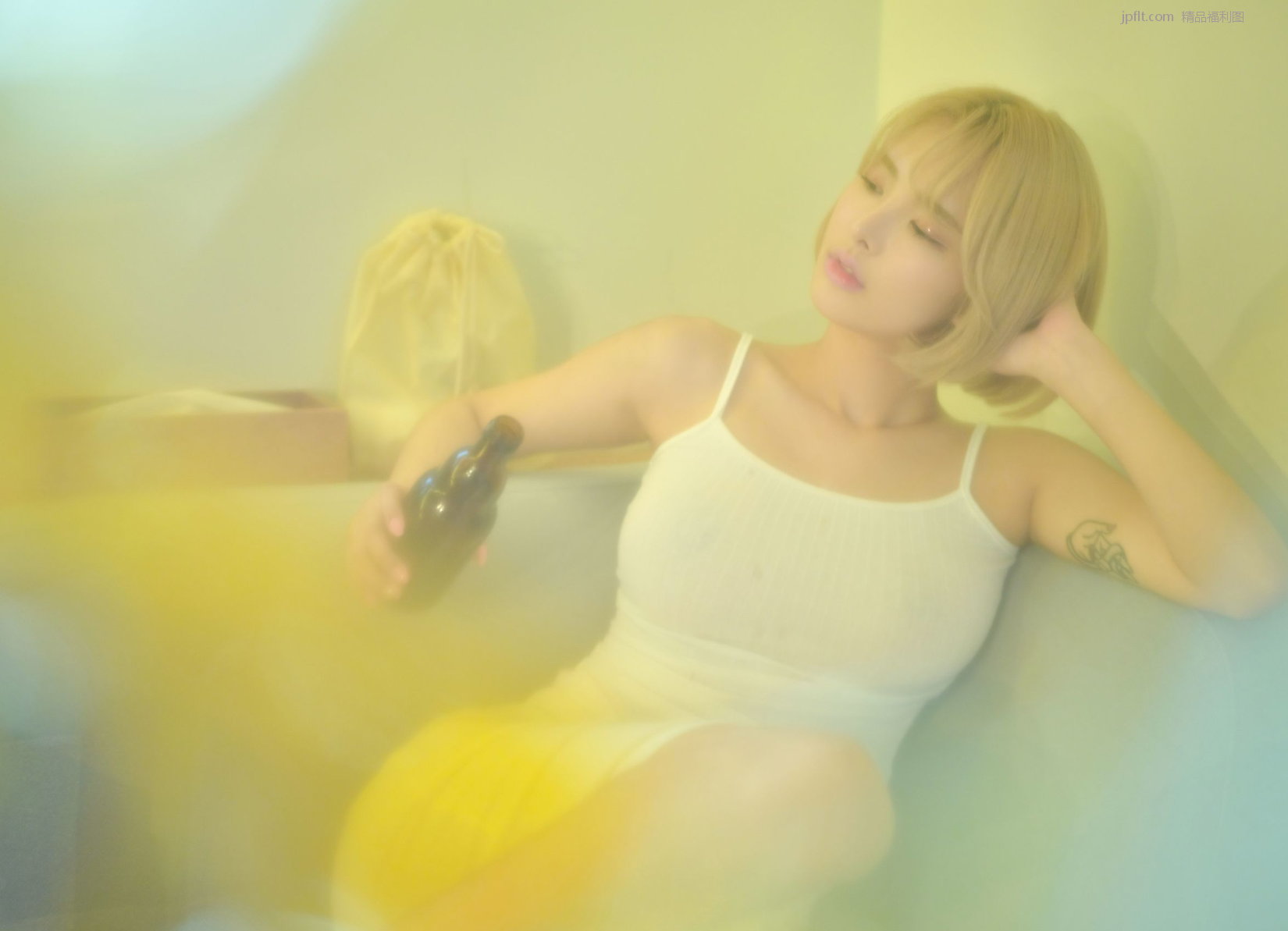 HyoYeon/99P VOL.396  ߾ϸ [ϺArtGraviaӰ] ϼ˽Ӱ P.8