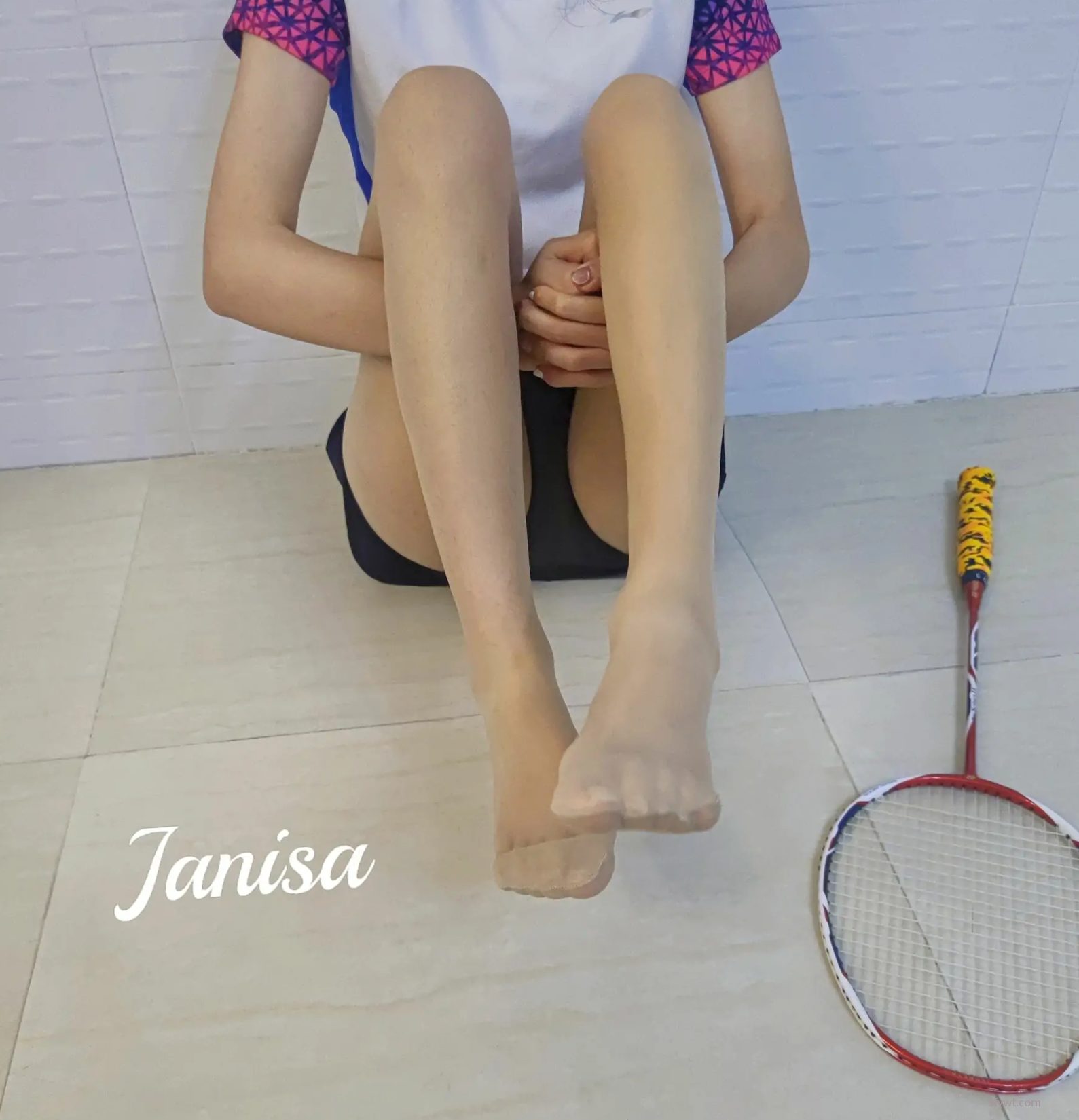 coserд Ʒͼ ë䱴 Janisa ģ (22P) P.1 